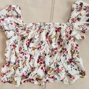 Decree floral Blouse size L